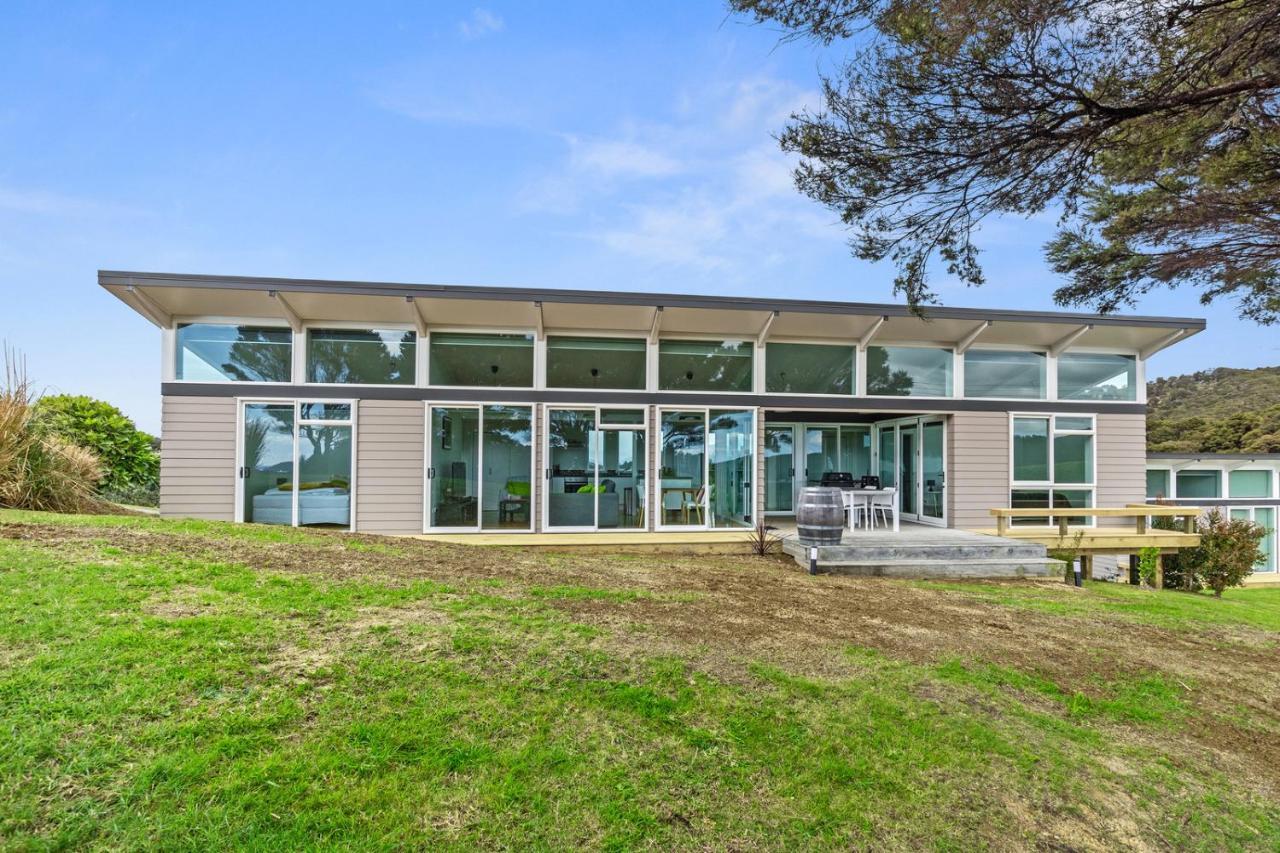 Paroa Bay Chalets - Te Whare Tui Russell Eksteriør billede
