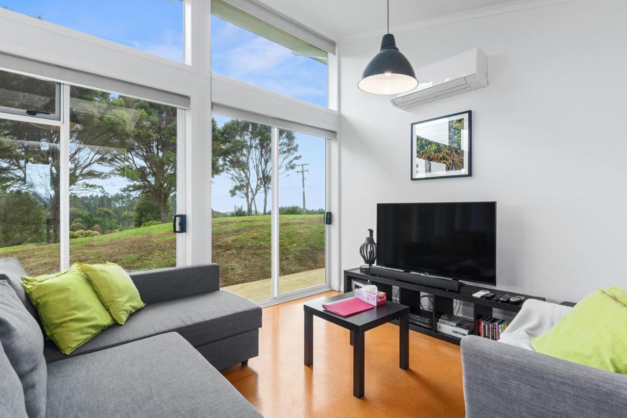 Paroa Bay Chalets - Te Whare Tui Russell Eksteriør billede